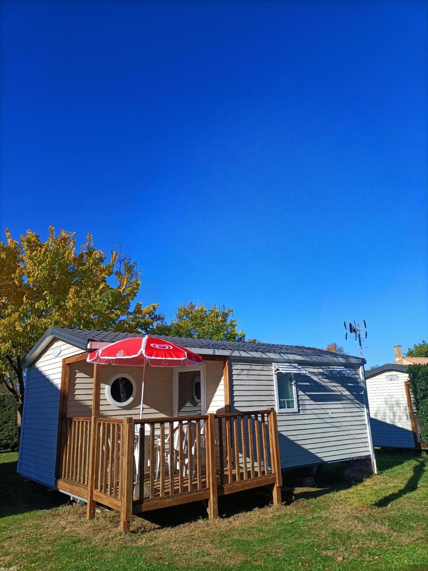 La Rouviere Les Pins Campsite